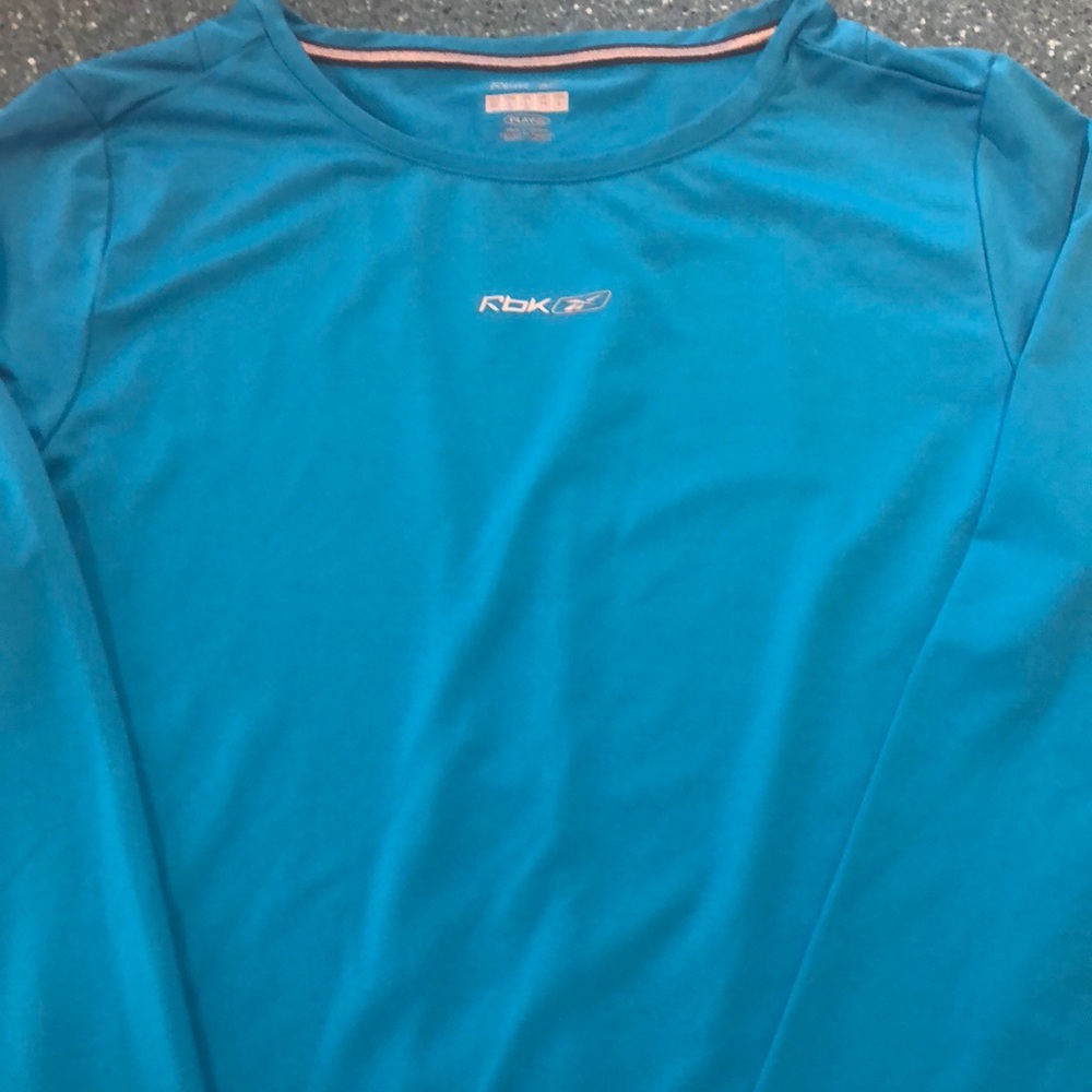 Ladies Reebok large workout shirt
